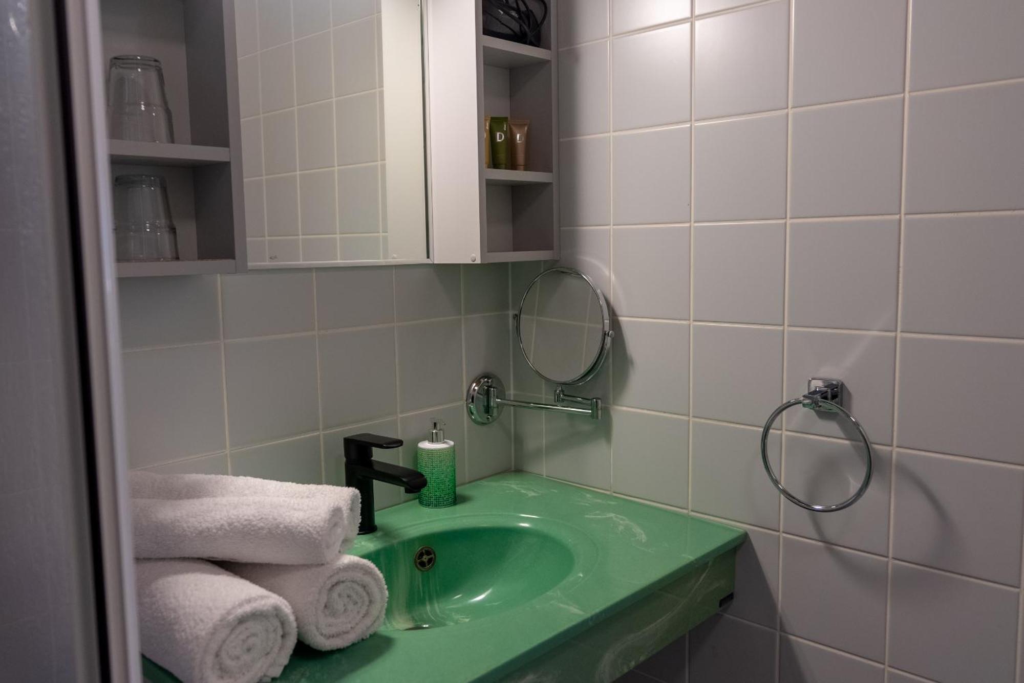 Отель Kuelalistemaja Kukruse Residents Кохтла-Ярве Экстерьер фото